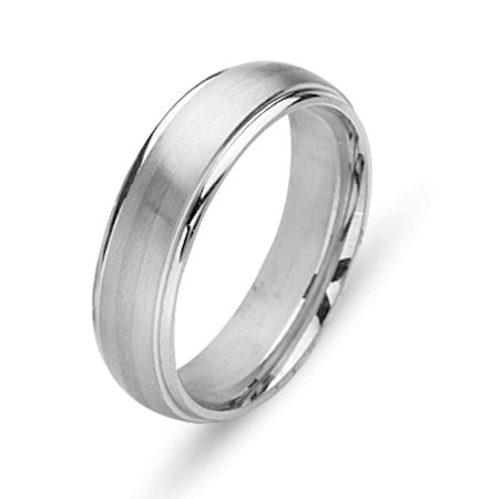 14 Kt White Gold Wedding Band