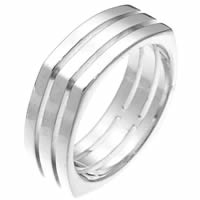 18 Kt White Gold Square Ring