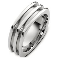 14K White gold Band.
