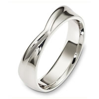 14 Kt White Gold Wedding Band