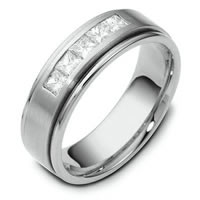 14K White Gold Diamond Ring.