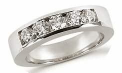 Anniversary 18K Gold Rings