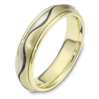 Item # 116961E - 18 kt Hand Made Wedding Band