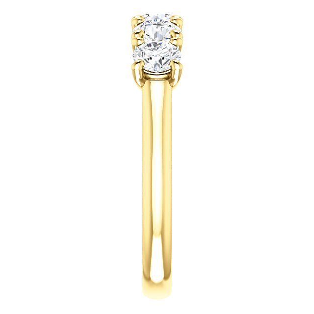 Item # S122808E View 3 - 18K Diamond Anniversary Ring